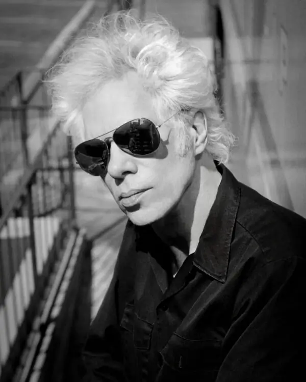 20_Father-Mother-Sister-Brother_Regieportrait_©JimJarmusch_Photo_Pat-Martin-600x750